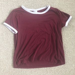 ⭐️2 FOR 5⭐️Maroon tee